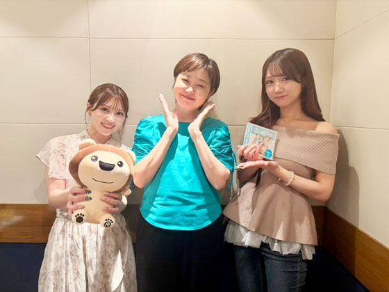 supergirls.jpg"